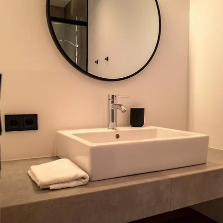 Vali Hochkoenig By We Rent * ديتن ام هوكونغ